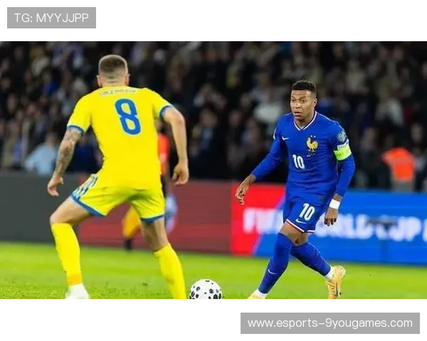 姆巴佩远射挂死角，巴黎顺风顺水